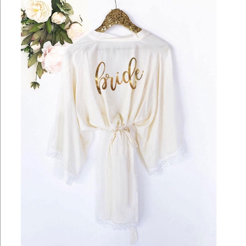 White bridal robe with lace
